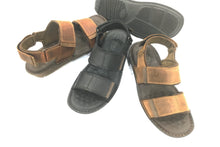 Load image into Gallery viewer, Outland 18105 Diego Sandals Mens
